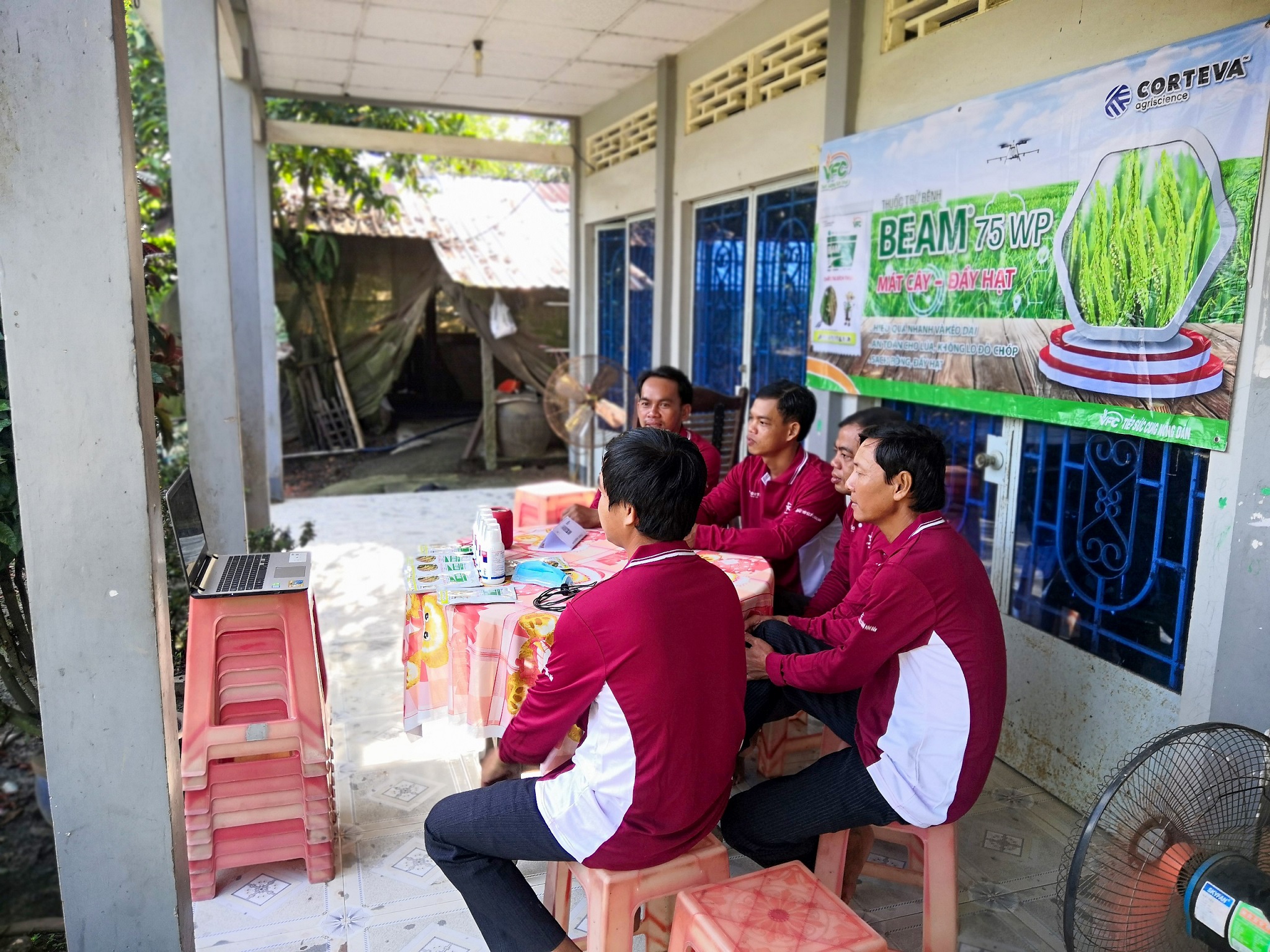 z2903518800457_f41a687304ee01fcf156829fd9f4e7bf