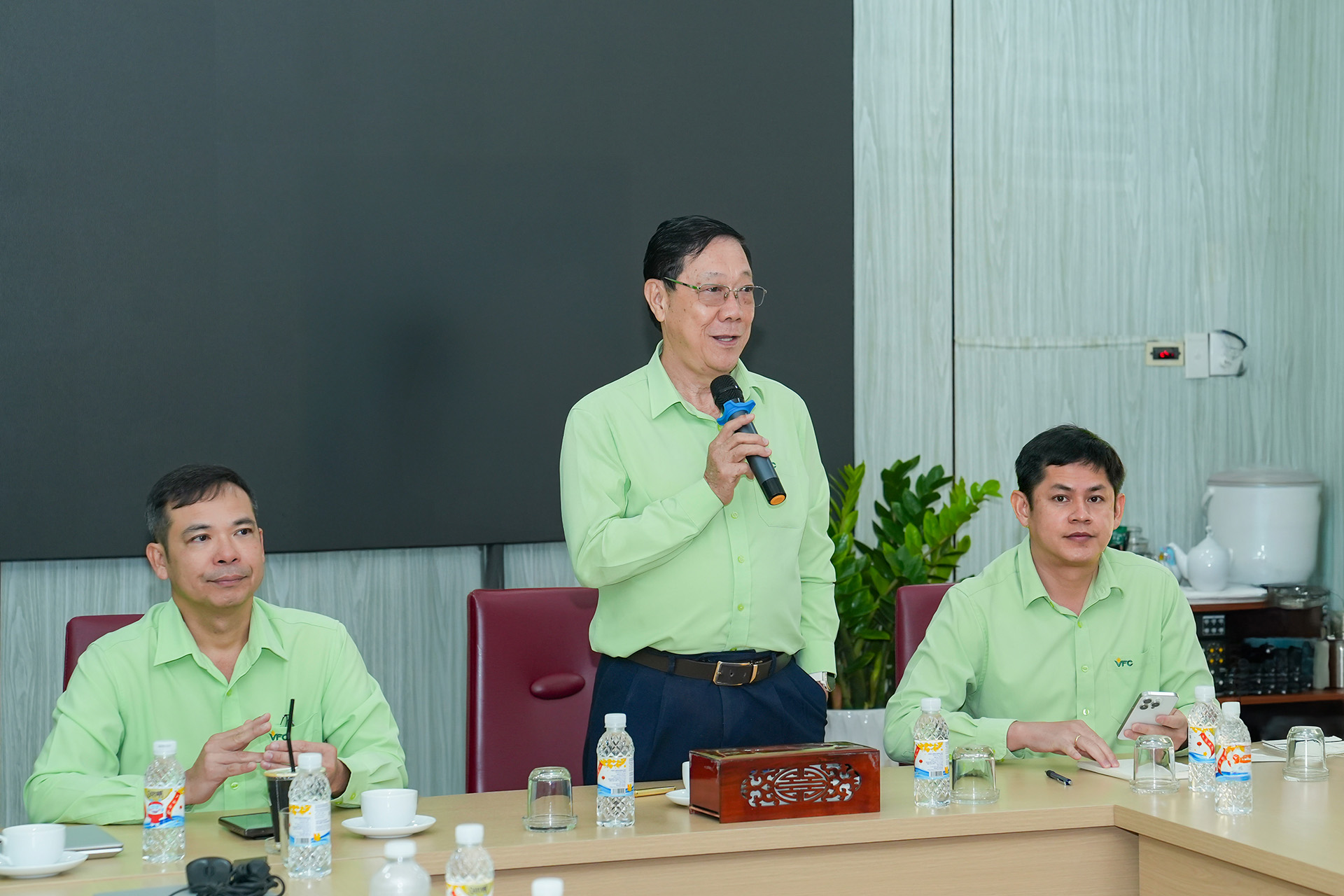 tap-huan-hoi-nhap-nhan-vien-moi-2026 (1)