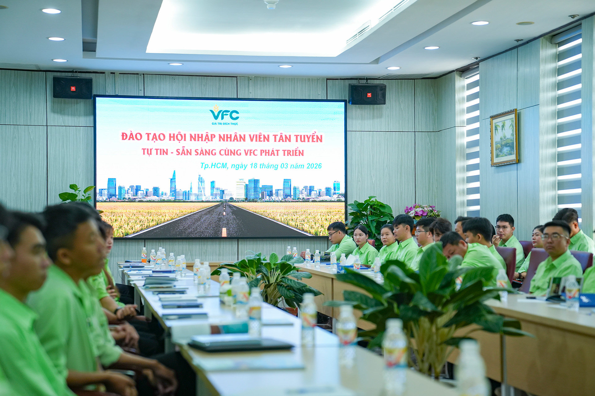 tap-huan-hoi-nhap-nhan-vien-moi-2026 (4)